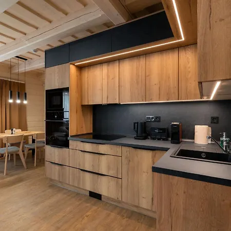 Lejlighedshotel Kralovske - 3*
