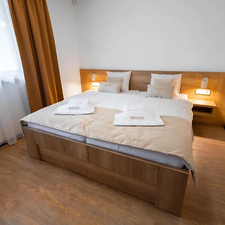 Kralovske - Lejlighedshotel Velké Karlovice